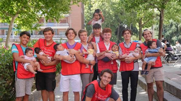 Buscamos voluntarios/as para la guardería madrina