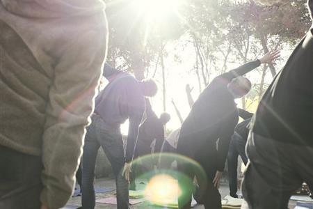Voluntario/a para taller de yoga