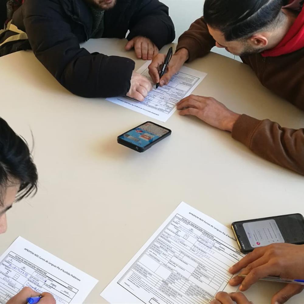 Voluntariat amb llengua àrab